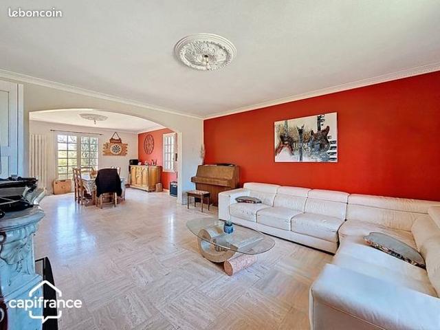 Maison 7 pièces 152 m²