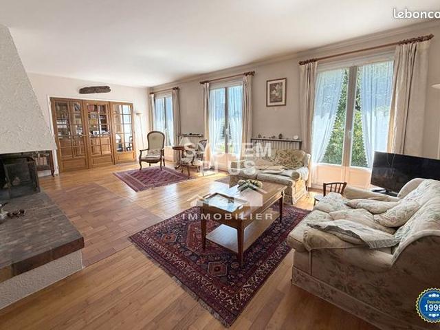 Maison 7 pièces 152 m²