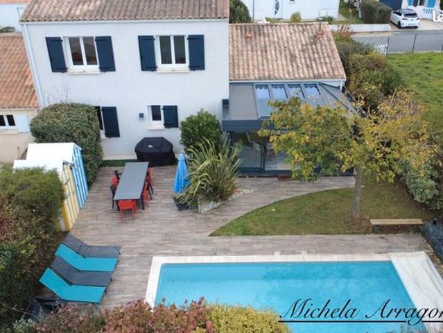 Maison 7 pièces 152 m²