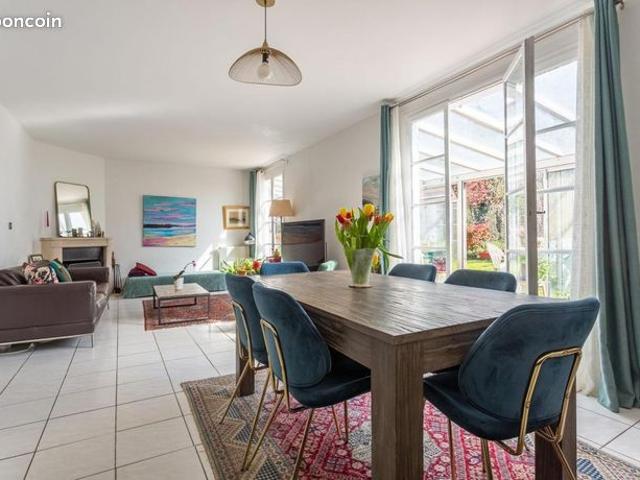 Maison 7 pièces 152 m²