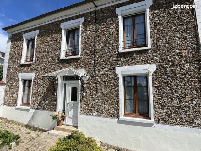 Maison 7 pièces 152 m²