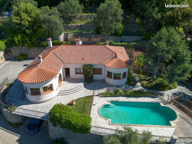 Maison 7 pièces 152 m²