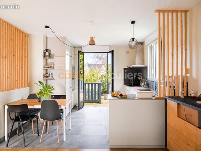 Maison 7 pièces 152 m²