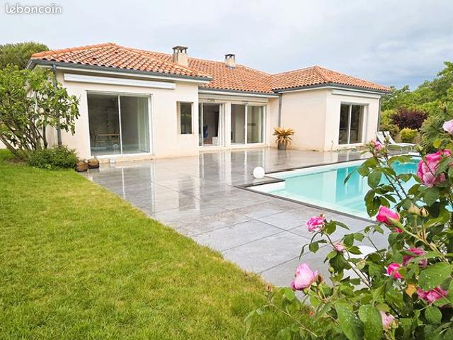 Maison 7 pièces 152 m²