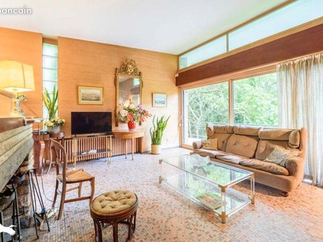 Maison 7 pièces 153 m²