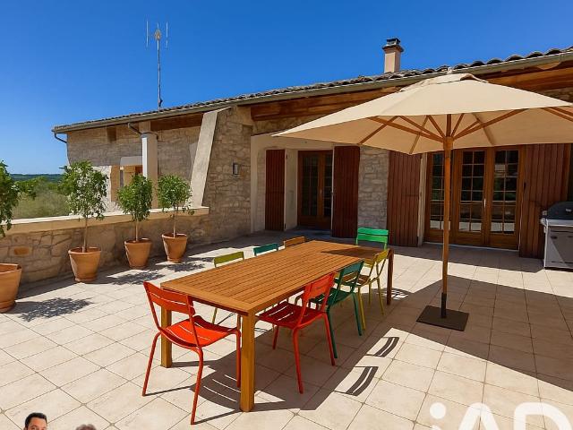 Maison 7 pièces 153 m²