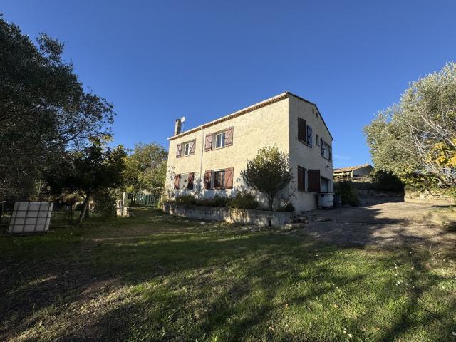 Maison 7 pièces 153 m²