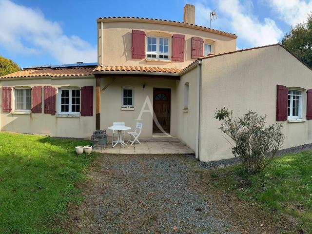 Maison 7 pièces 153 m²