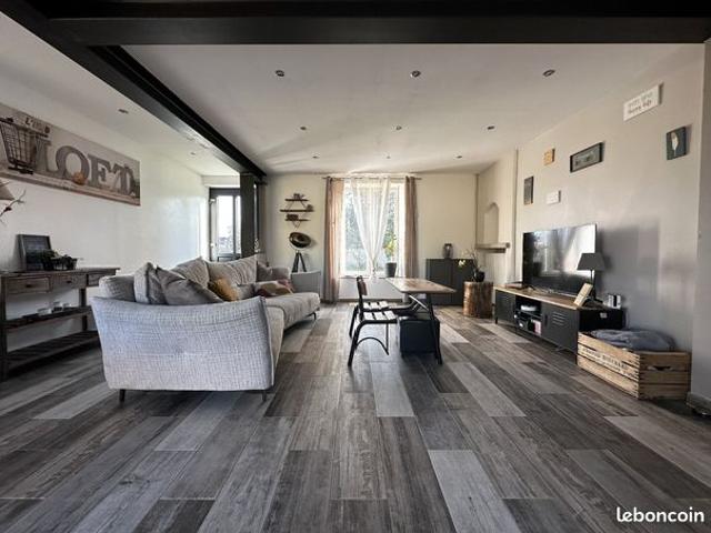 Maison 7 pièces 153 m²
