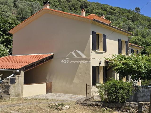 Maison 7 pièces 153 m²