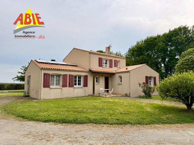 Maison 7 pièces 153 m²