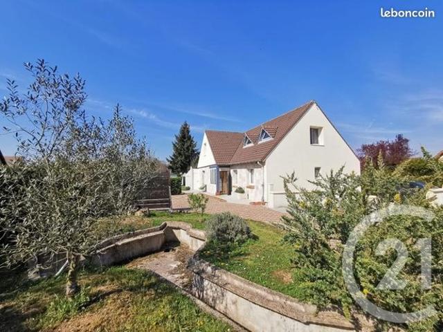 Maison 7 pièces 153 m²