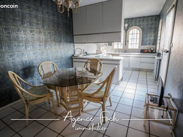 Maison 7 pièces 153 m²