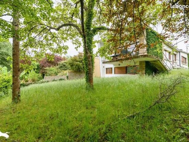 Maison 7 pièces 153 m²