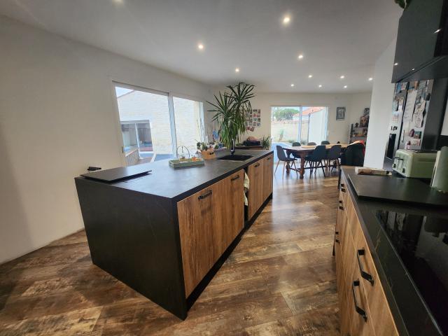 Maison 7 pièces 153 m²