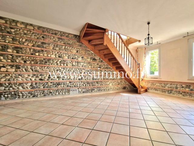 Maison 7 pièces 153 m²
