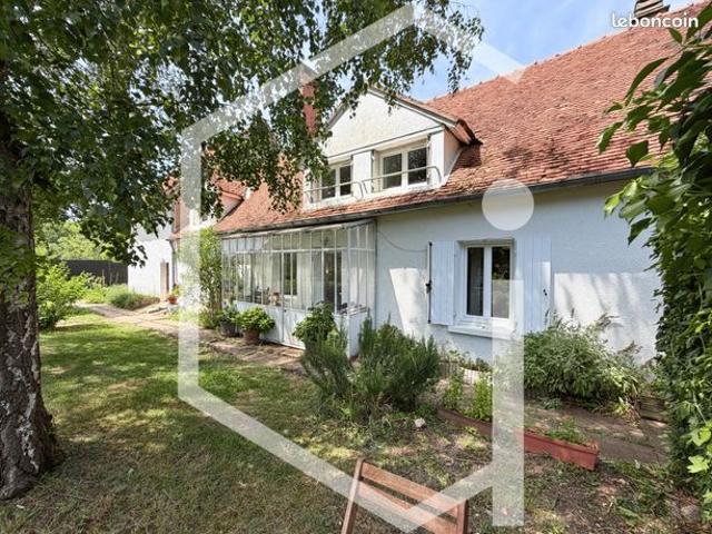 Maison 7 pièces 153 m²