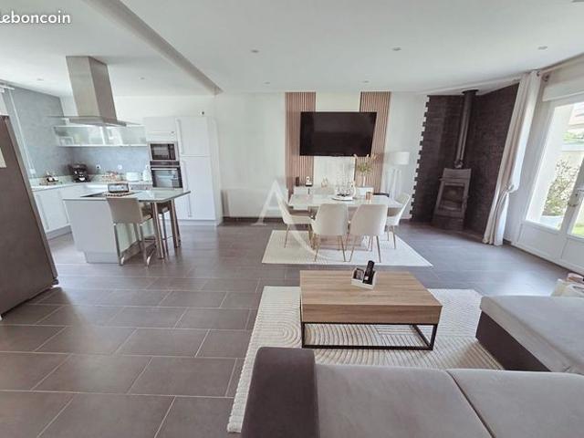 Maison 7 pièces 153 m²