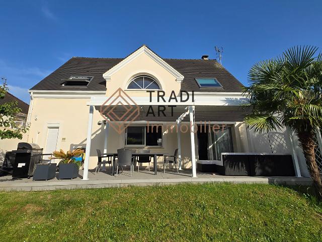 Maison 7 pièces 153 m²