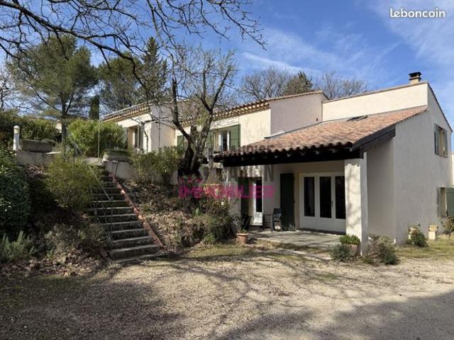 Maison 7 pièces 153 m²