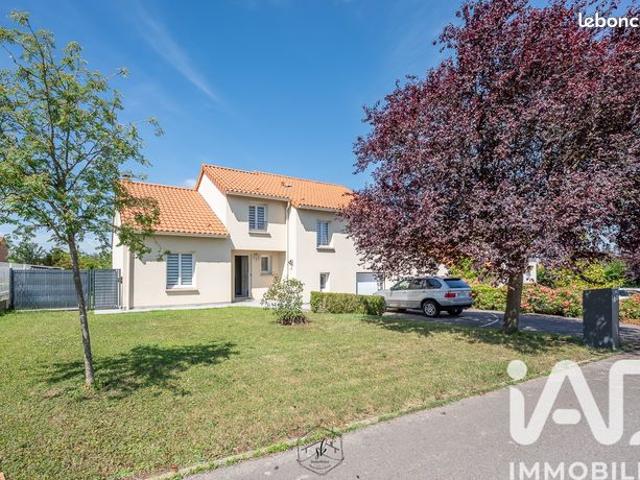 Maison 7 pièces 153 m²