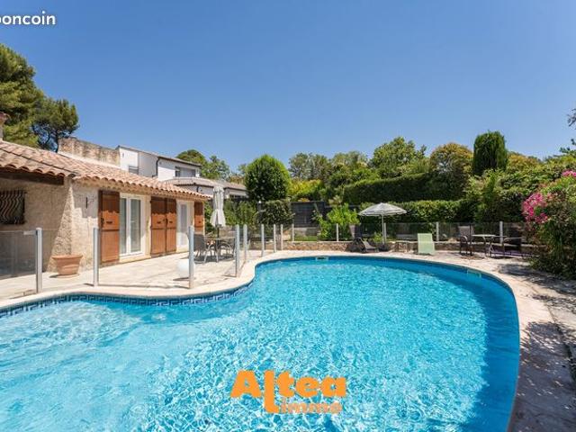 Maison 7 pièces 153 m²