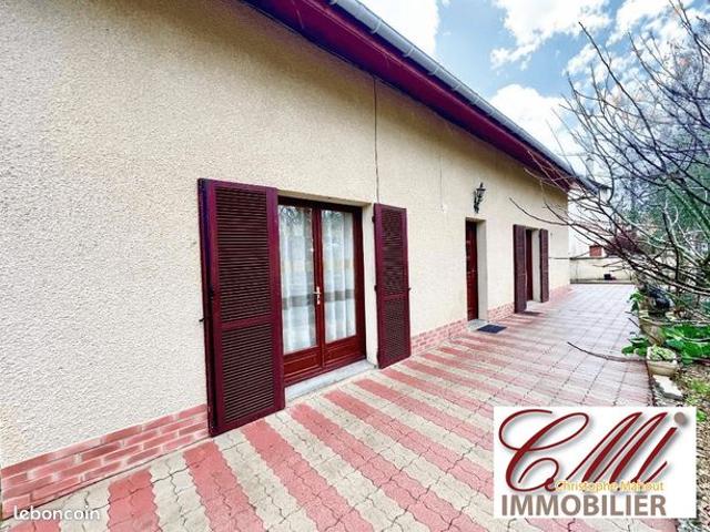 Maison 7 pièces 153 m²