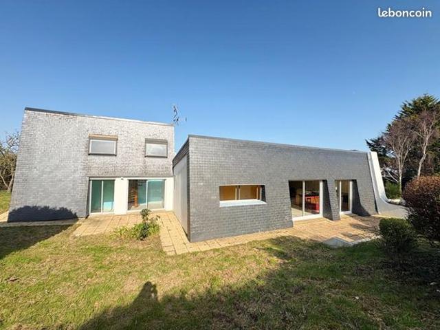 Maison 7 pièces 153 m²