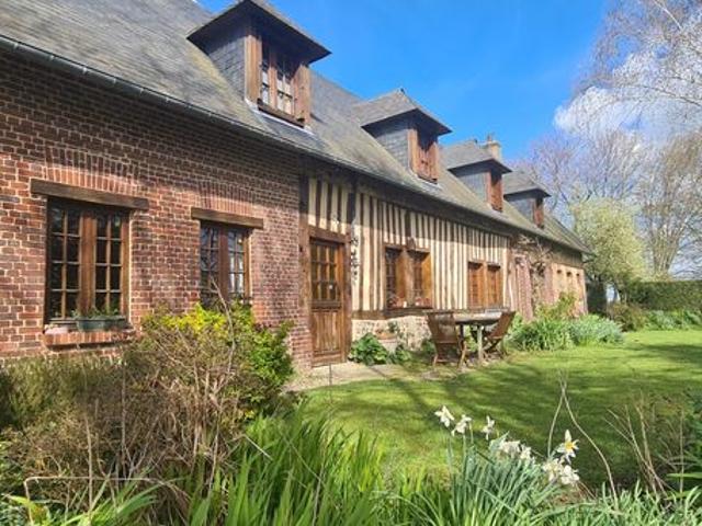 Maison 7 pièces 153 m²