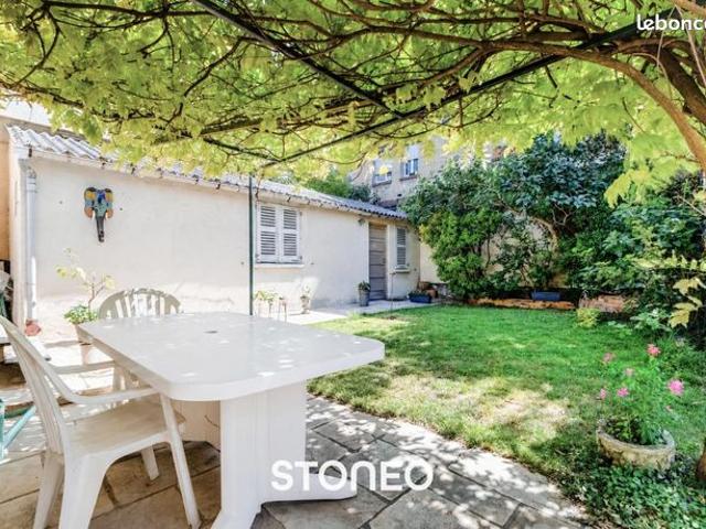 Maison 7 pièces 15 m²