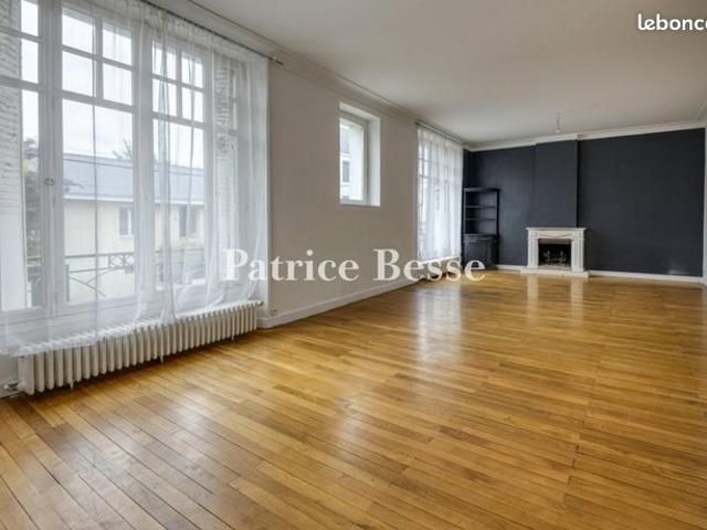 Maison 7 pièces 164 m²