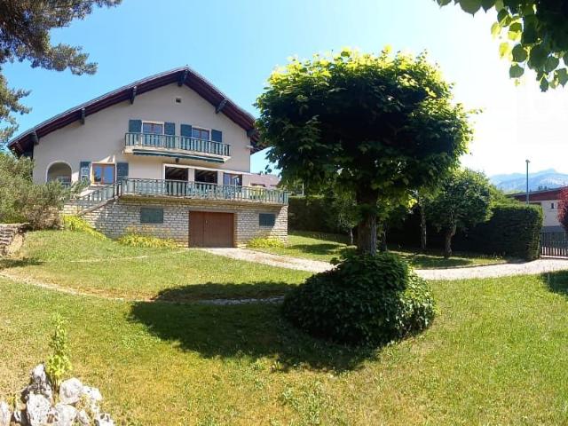 Maison 7 pièces 164 m²
