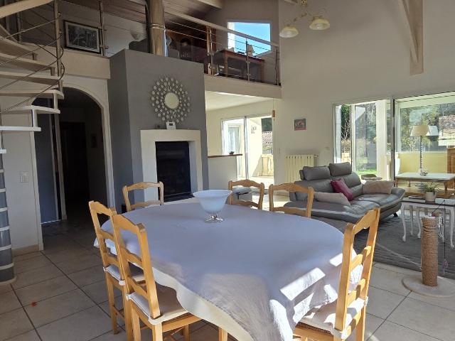 Maison 7 pièces 164 m²