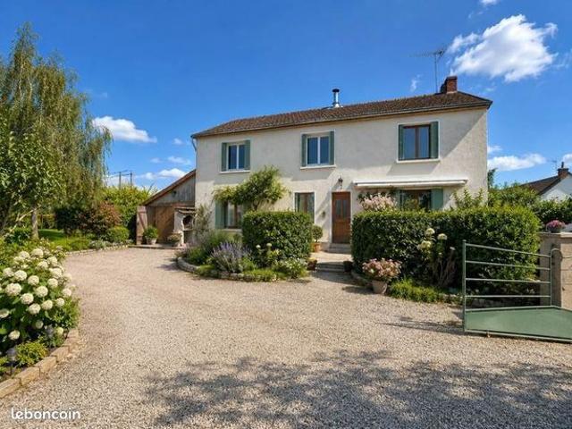 Maison 7 pièces 164 m²