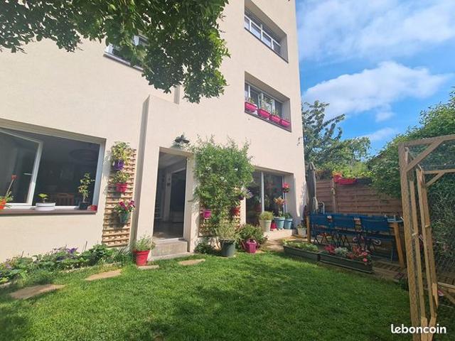 Maison 7 pièces 164 m²