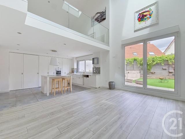 Maison 7 pièces 164 m²