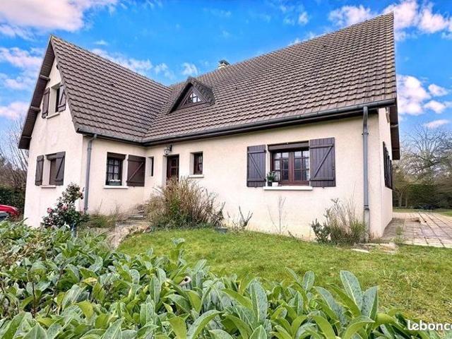 Maison 7 pièces 164 m²