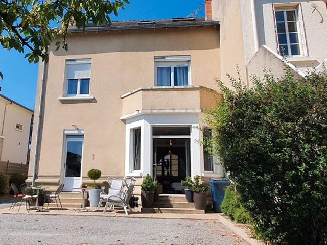 Maison 7 pièces 164 m²