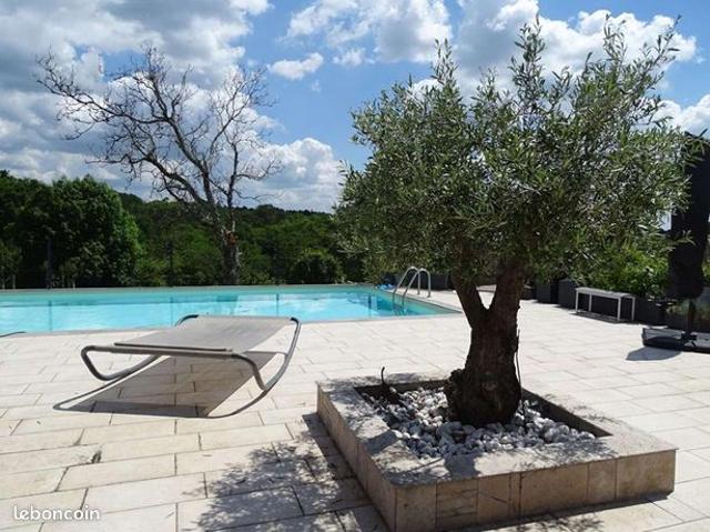 Maison 7 pièces 164 m²