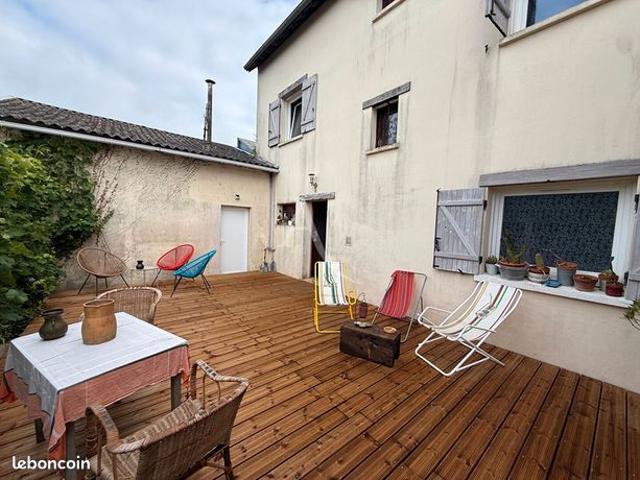 Maison 7 pièces 164 m²