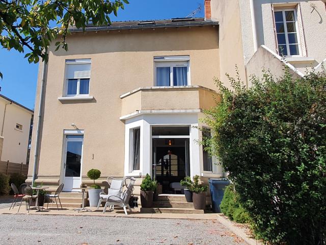 Maison 7 pièces 164 m²