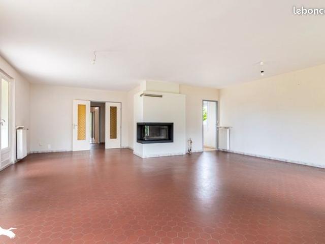 Maison 7 pièces 164 m²