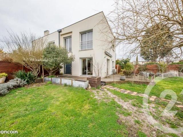 Maison 7 pièces 164 m²