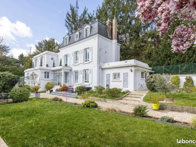 Maison 7 pièces 164 m²