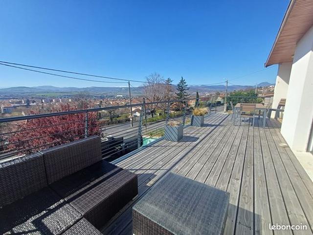 Maison 7 pièces 165 m²