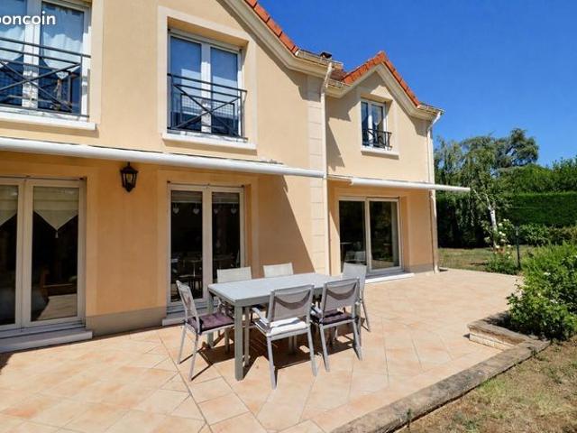 Maison 7 pièces 165 m²