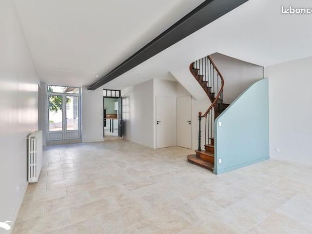 Maison 7 pièces 165 m²
