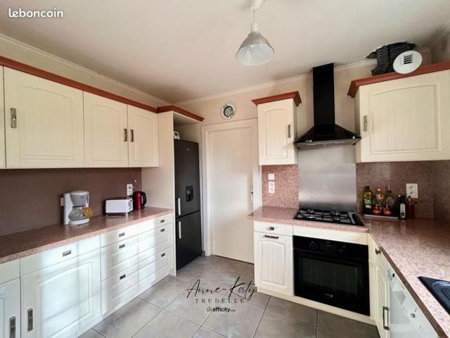 Maison 7 pièces 165 m²