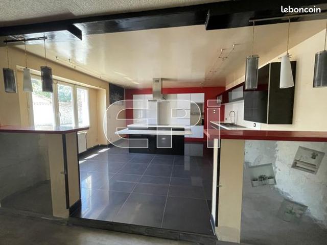 Maison 7 pièces 165 m²