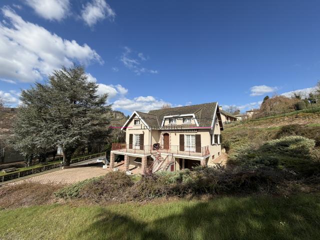 Maison 7 pièces 165 m²